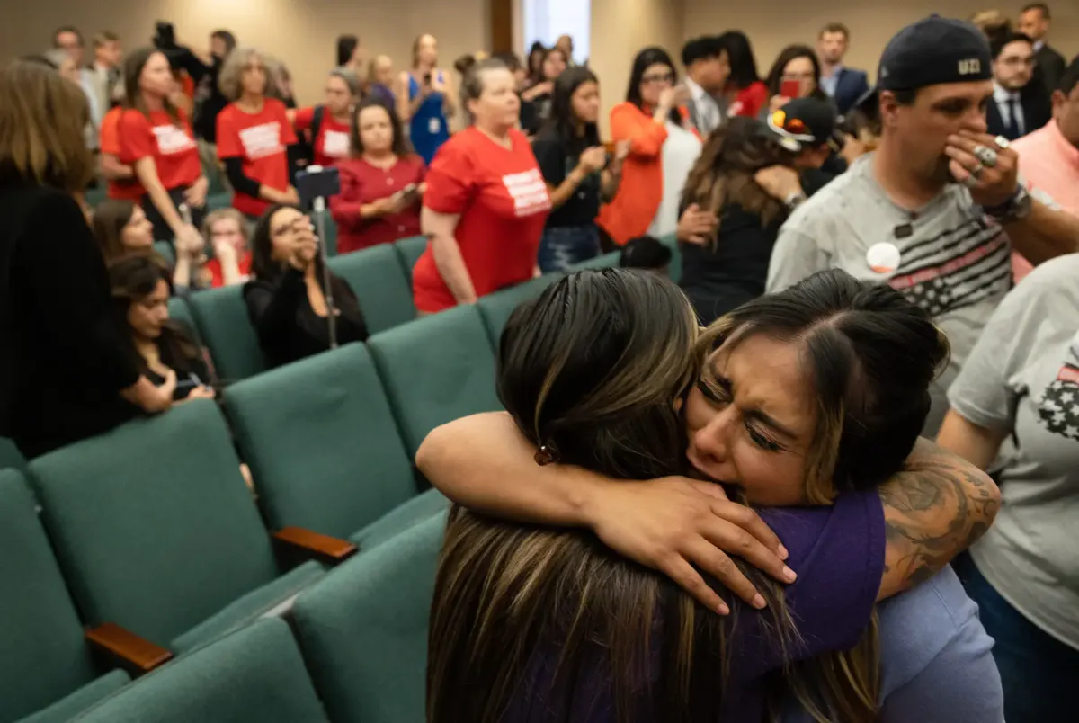 In surprise move days after Allen mall shooting, Texas House panel OKs bill raising age to buy semi-automatic rifles